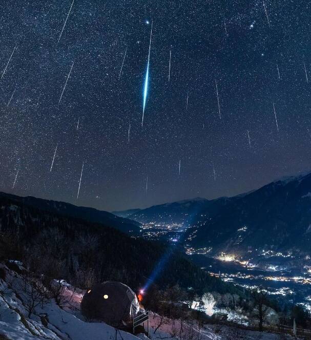 Night of shooting stars observed during an astronomy session at GlampEco Manali