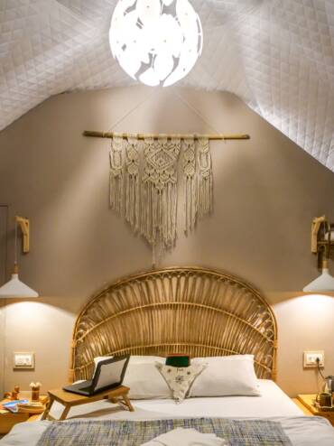 Luxury romantic stay in a GlampEco dome at a glamping site in Sethan, Manali