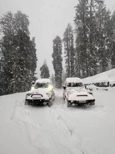Manali's taxi service – eco-friendly traveling options to GlampEco